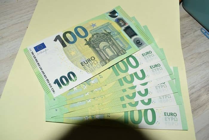 Counterfeit €100 Euro Bills Image 2